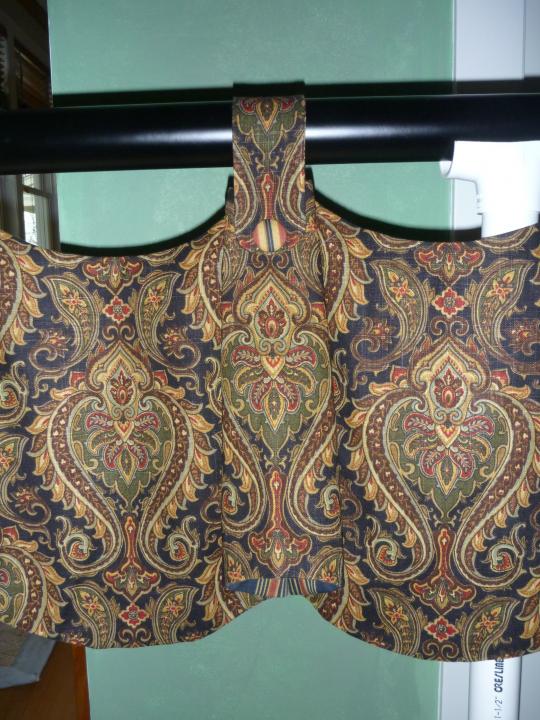 Detail of kitchen valance
